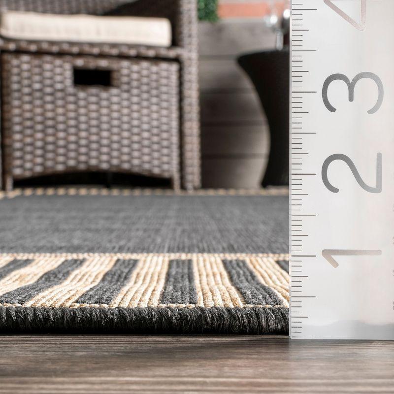 Casual Elegance Dark Gray Stripe Indoor/Outdoor 3'6" x 5' Rug