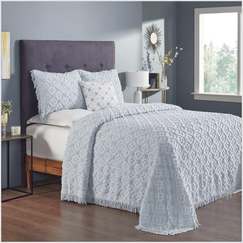 Better Trends Charleston Collection 100% Cotton Bedding sets, Machine Washable Soft and Breathable 4-piece Chenille Bedspread & Sham with Geometric Embroidery, All season