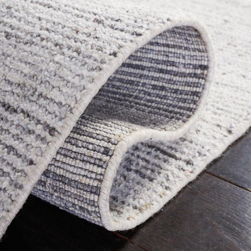 Mirage MIR470 Hand Woven Indoor Accent Rug - Ivory/Grey - 3'x5' - Safavieh