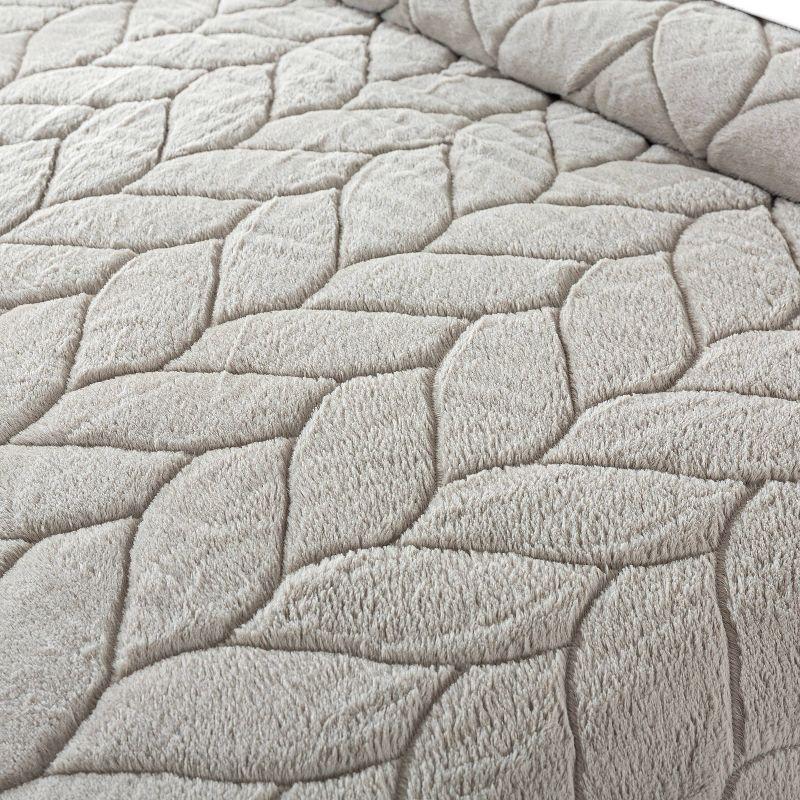 Waverly Cozy Gray Down Alternative Throw