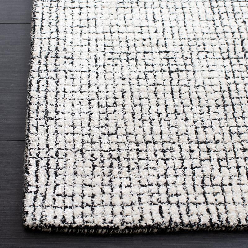 Abstract ABT470 Handmade Indoor Accent Rug - Ivory/Black - 3'x5' - Safavieh