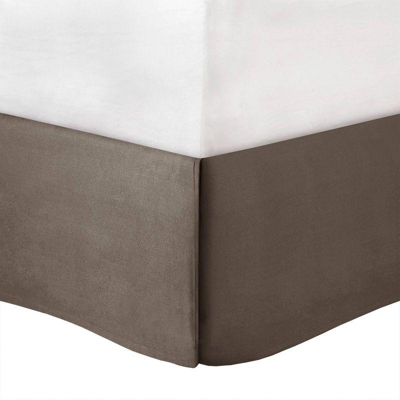 Madison Park Donovan 7 Piece Jacquard Comforter Set with Throw Pillows