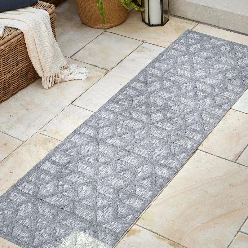 Talaia Neutral Geometric Indoor/Outdoor Area Rug - JONATHAN Y