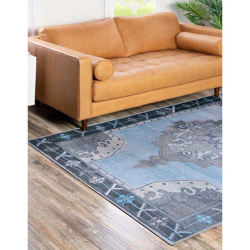 Unique Loom Timeless Thomas Medallion Indoor Woven Area Rug