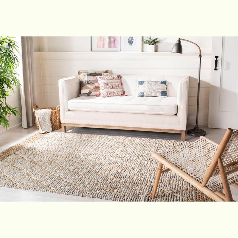 Natural Fiber NF951 Hand Loomed Indoor Area Rug - Silver - 6'x9' - Safavieh