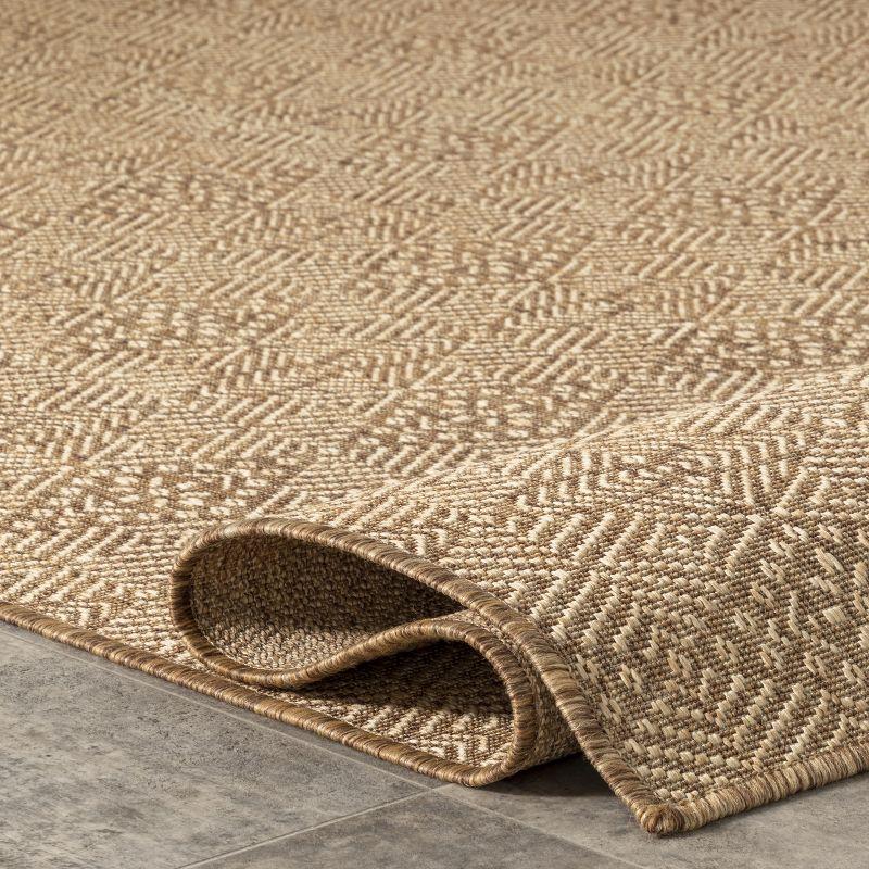 Nuloom Chandler Trellis 4x6 Indoor/Outdoor Area Rug for Living Room Patio Deck Front Porch Kitchen, Brown/Ivory
