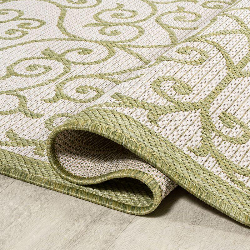 Boho-Chic Green/Cream Spanish Filigree Synthetic Indoor/Outdoor Rug