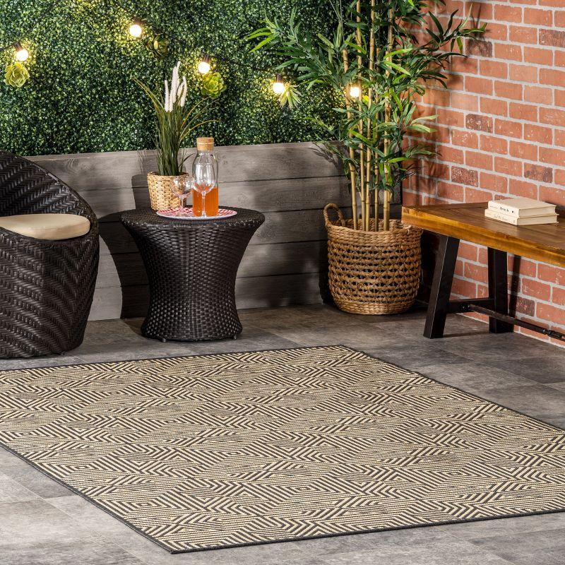 Charcoal Square Synthetic 5' x 8' Easy-Care Indoor/Outdoor Rug