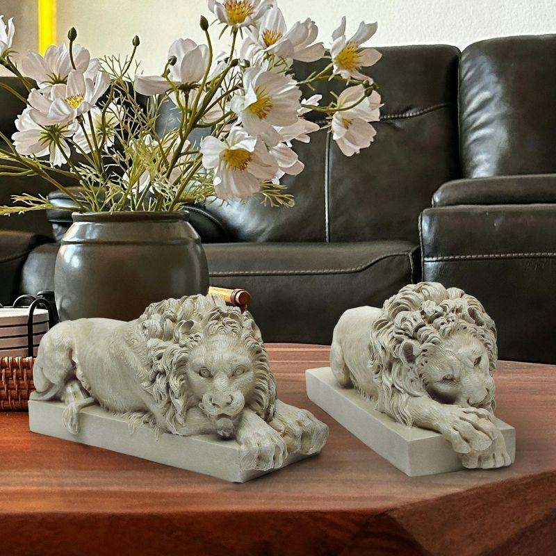 2 Piece Lions from the Vatican Figurines