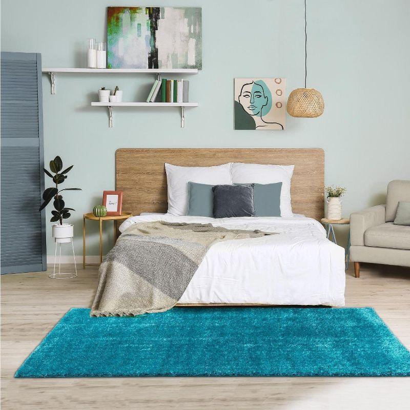 Luxe Weavers Plush Collection  Modern Shag Solid Area Rug