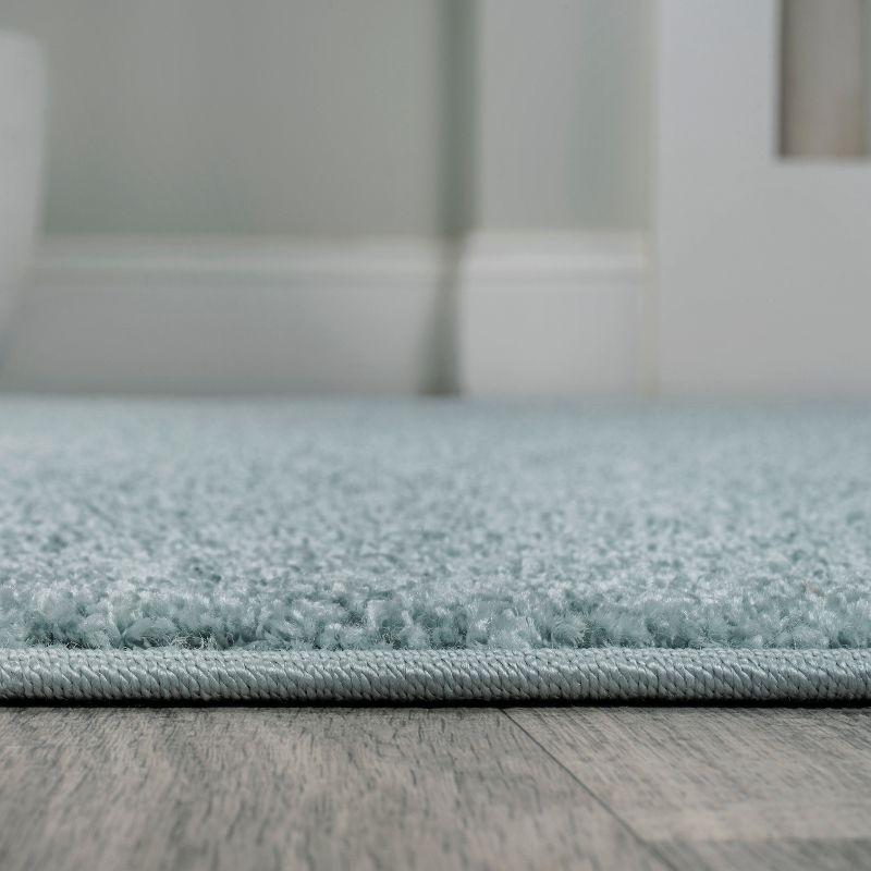 JONATHAN Y Haze Solid Low-Pile Indoor Area Rug