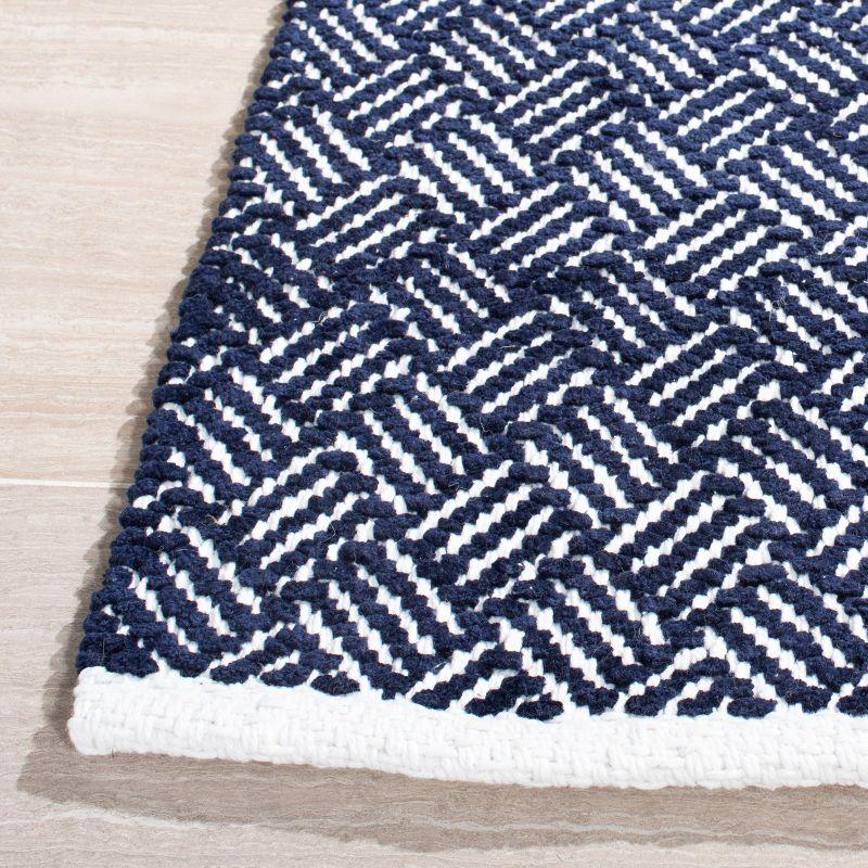 Boston BOS680 Power Loomed Accent Rug - Navy - 2'6"x4' - Safavieh.