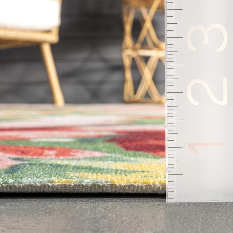 Nuloom Contemporary Floral Sabrina Indoor/Outdoor Patio Area Rug, 4' x 6', Multi