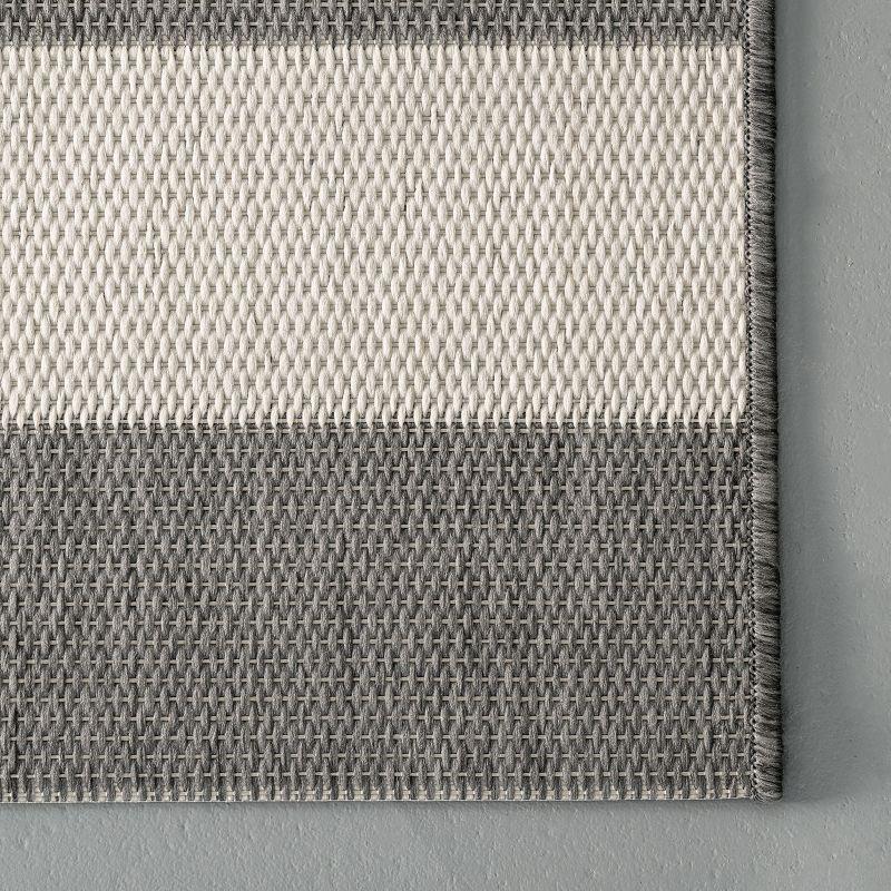 Nuloom Robin Striped 2x8 Indoor/Outdoor Runner Rug for Living Room Patio Deck Front Porch Entryway Hallway Kitchen, Light Grey/Ivory