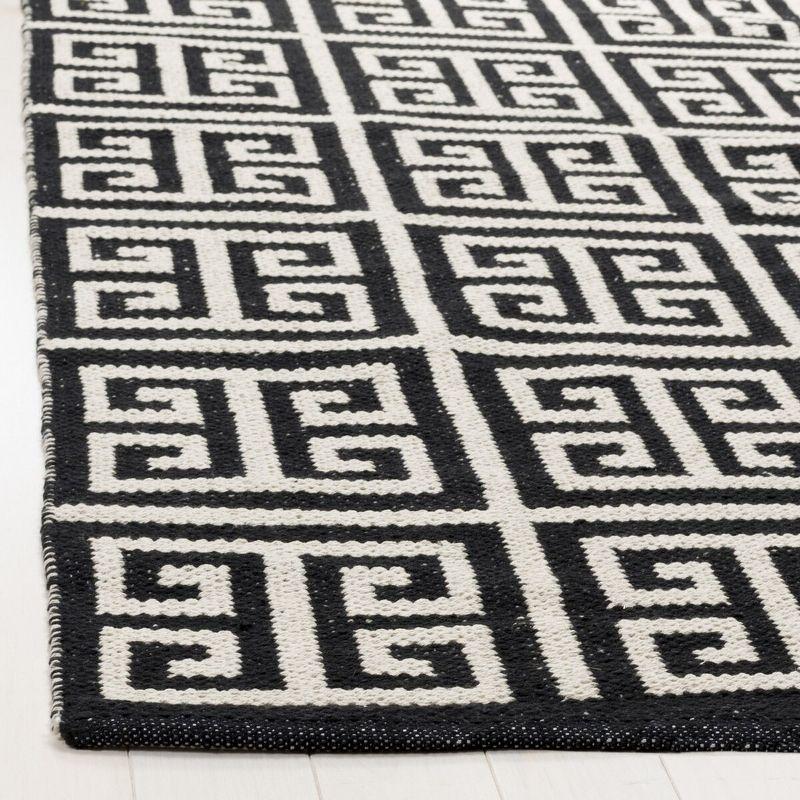 Montauk MTK724 Hand Woven Indoor Runner Rug - Black/Ivory - 2'3"x7' - Safavieh.