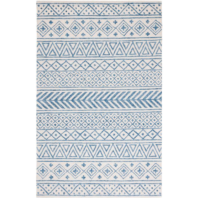 Ivory and Blue Hand-Tufted Wool Area Rug, 5' x 8'