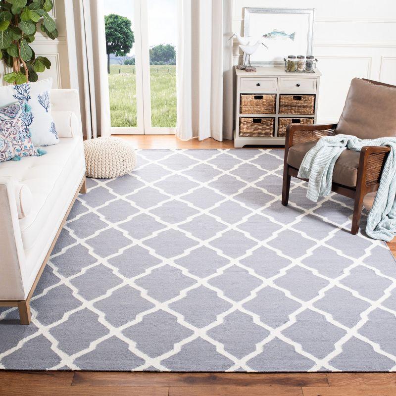 Handmade Grey/Ivory Geometric Wool Area Rug 8' x 10'