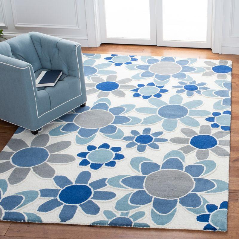 Ivory and Blue Hand-Tufted Wool Kids Area Rug, 3' x 5'