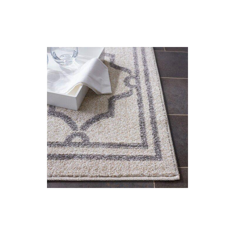 Amherst AMT414 Power Loomed Area Rug  - Safavieh