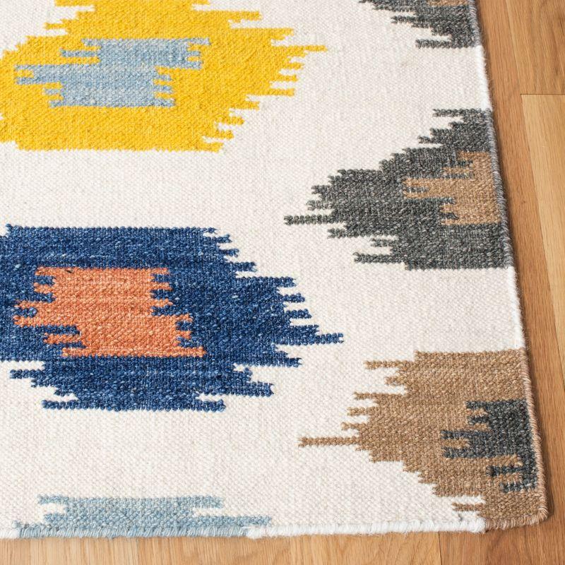 Dhurries DHU648 Hand Woven Area Rug  - Safavieh