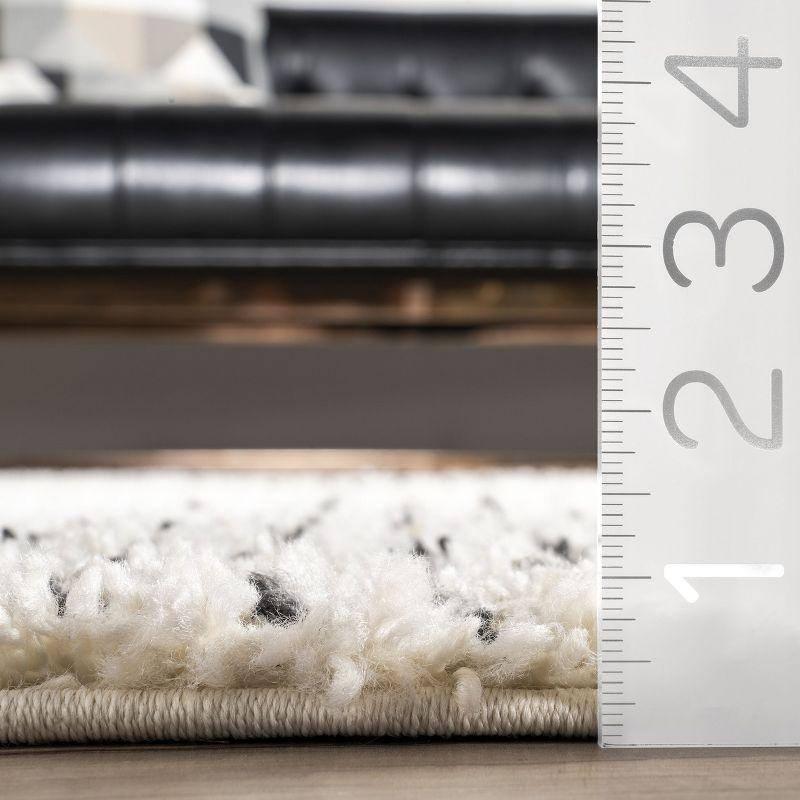 Nuloom Bria Trellis 12x15 Shag Indoor Area Rug for Living Room Bedroom Dining Room Nursery, Off White/Charcoal