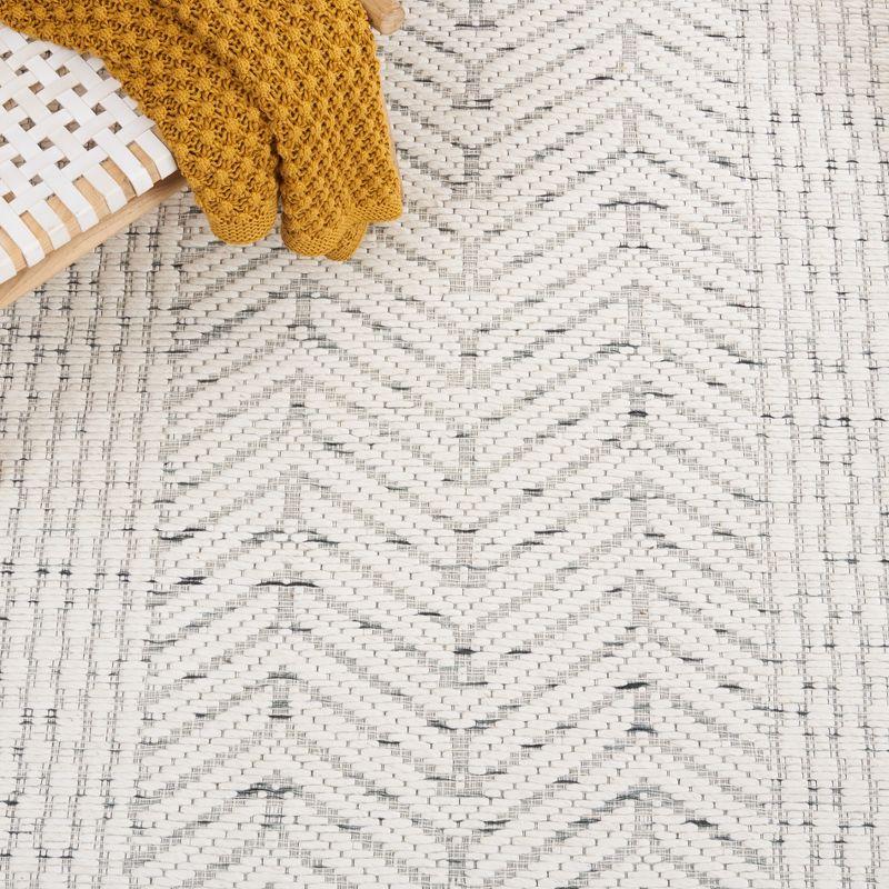 Marbella MRB427 Hand Woven Indoor Area Rug - Ivory/Green - 6'x9' - Safavieh
