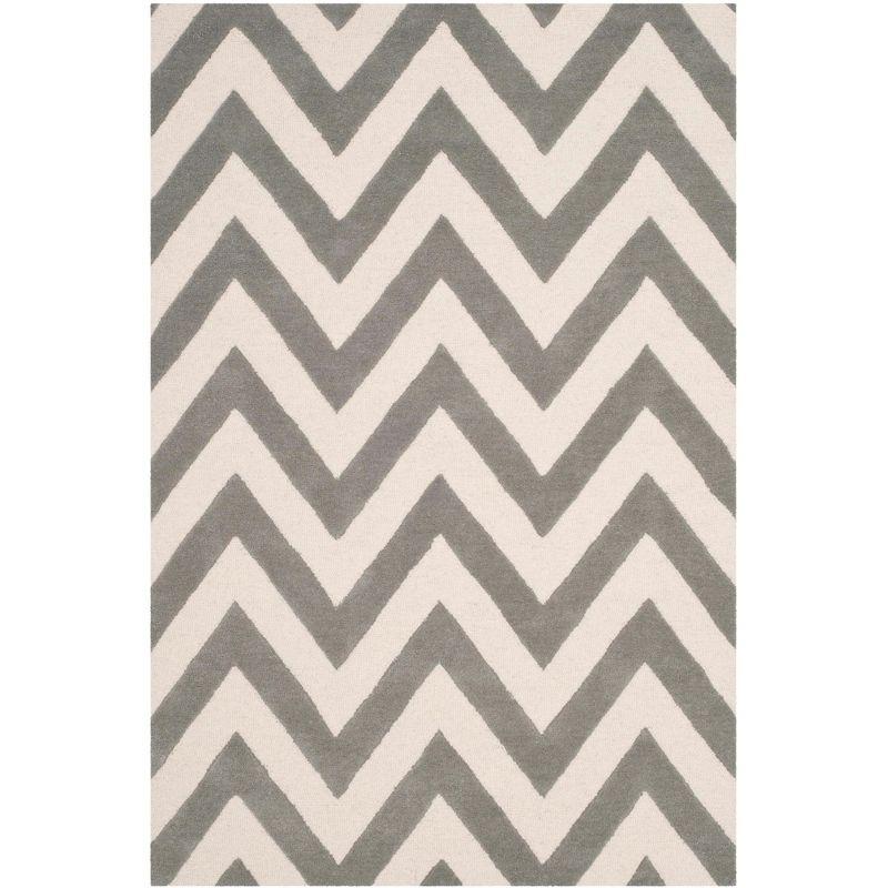Safavieh Kids Basic Chevron SFK921 Hand Tufted Indoor Accent Rug - Grey/Ivory - 4'x6' - Safavieh