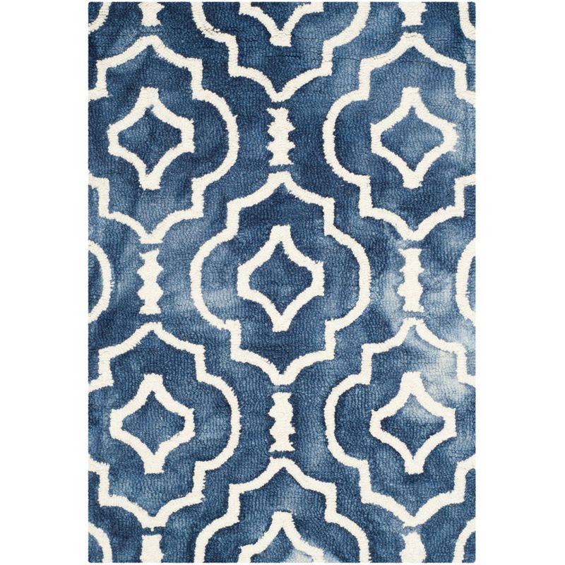 Ivory and Navy Hand-Tufted Wool Area Rug - 2' x 3'