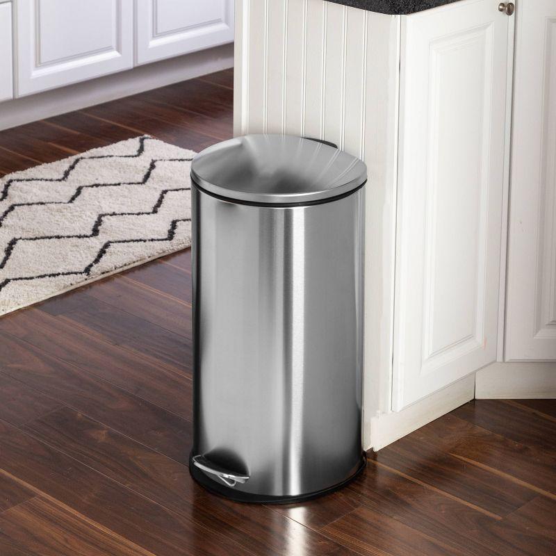 Honey-Can-Do 30L Semi Round Step Trash Can