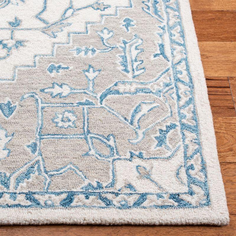 Handmade Ivory Wool Tufted 5' Square Area Rug