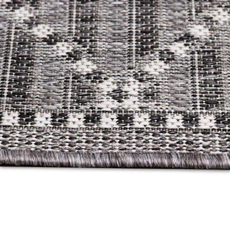 Liora Manne Malibu Checker Diamond Indoor/Outdoor Rug Charcoal 7'10" Square