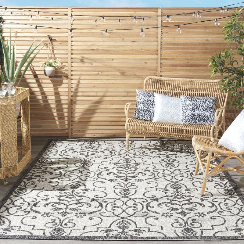Nourison Garden Party GRD04 Indoor/outdoor Area Rug - Ivory/Charcoal 7' x 10'