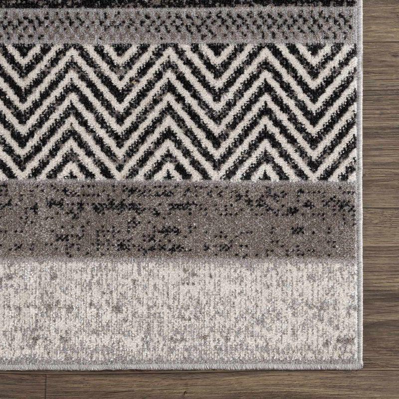 Gray and Cream Geometric Washable Polyester Area Rug 6'7" x 9'