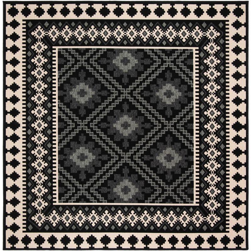 Veranda VER099 Power Loomed Indoor/Outdoor Area Rug - Black/Creme - 5'3"x5'3" - Safavieh.