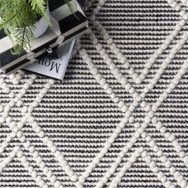 Nuloom Contemporary Trellis Natti Indoor Area Rug