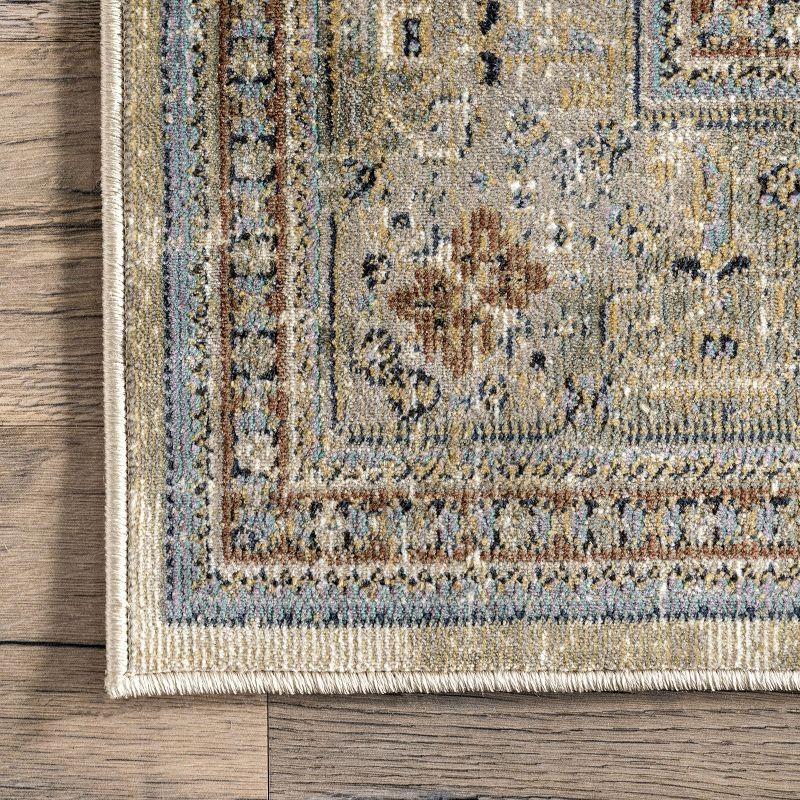 nuLOOM Traditional Carol Medallion Area Rug