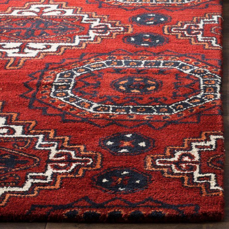 Hand-Tufted Elegance Red Wool 8' x 10' Rectangular Area Rug