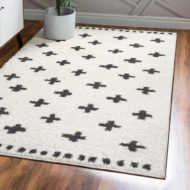 Cristo Berber Geometric Shag Indoor Area Rug - JONATHAN Y