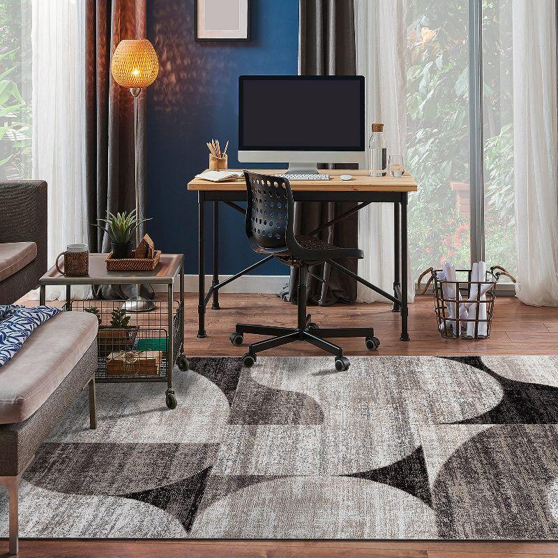 World Rug Gallery Modern Geometric Design Area Rug