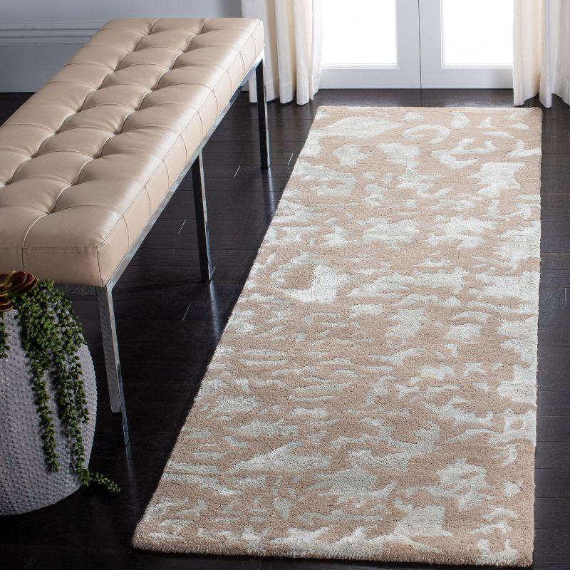 Soho SOH525 Hand Tufted Runner Rug - Taupe/Light Blue - 2'6"x10' - Safavieh.