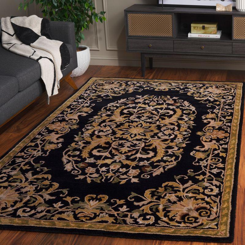 Elegant Heritage Black Wool 7'6" x 9'6" Hand-Tufted Area Rug