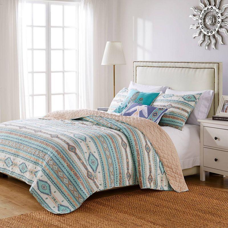 Greenland Home Fashions Phoenix Quilt & Sham Set