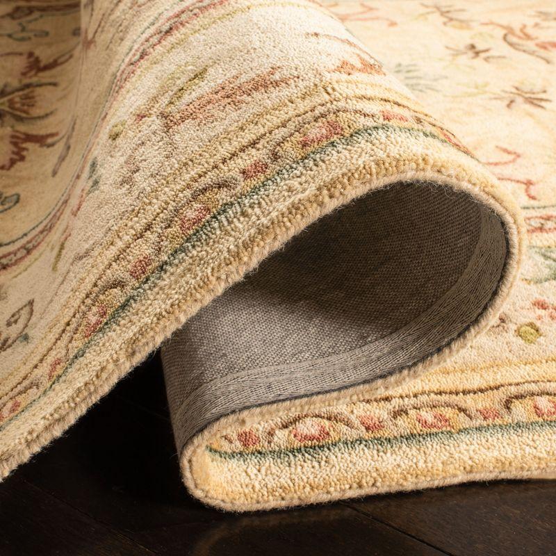 Safavieh Bergama Hand Tufted Wool Oriental Rug