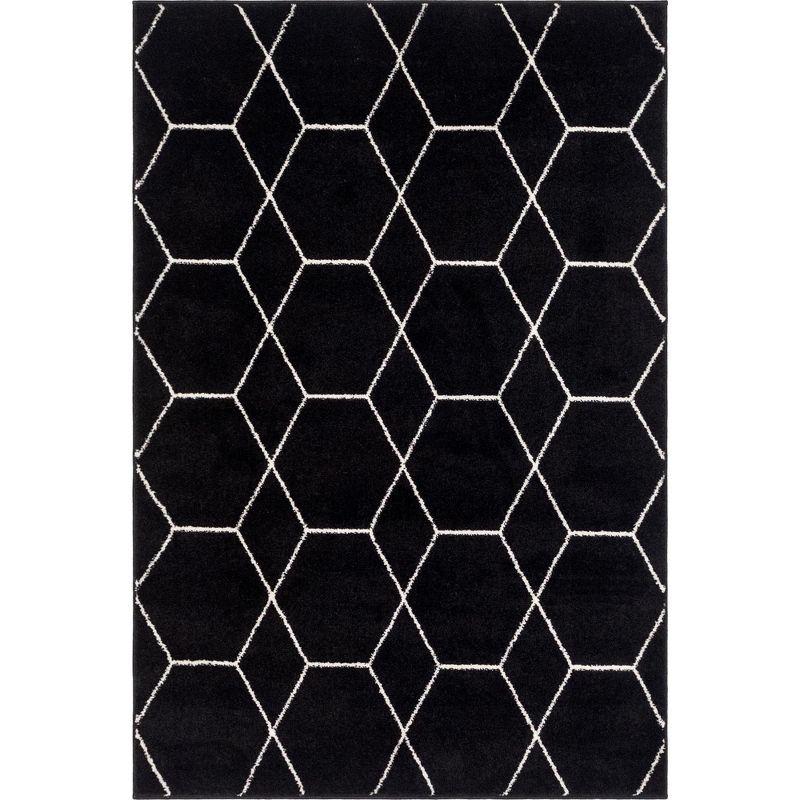 Black Ivory Trellis Synthetic 4'1" x 6'1" Easy-Care Area Rug