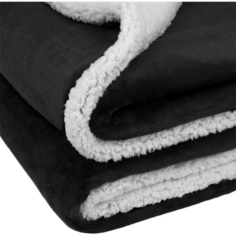 Pavilia Hand Woven Throw Blanket