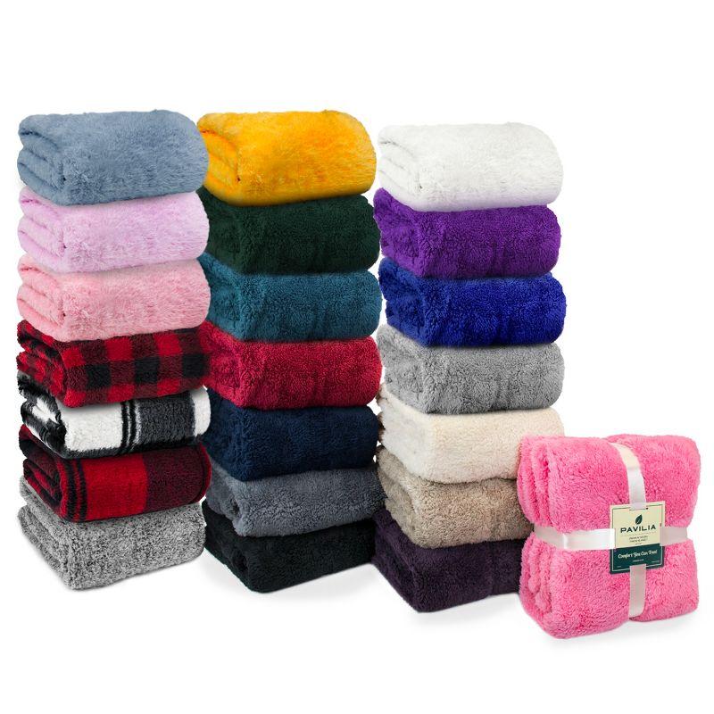 Pavilia Hand Woven Throw Blanket