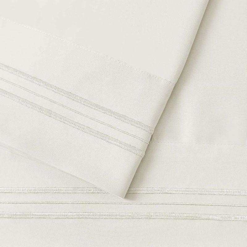 Nestl Luxury Soft Microfiber Standard/Queen Size Pillowcases, Set of 2, Off White
