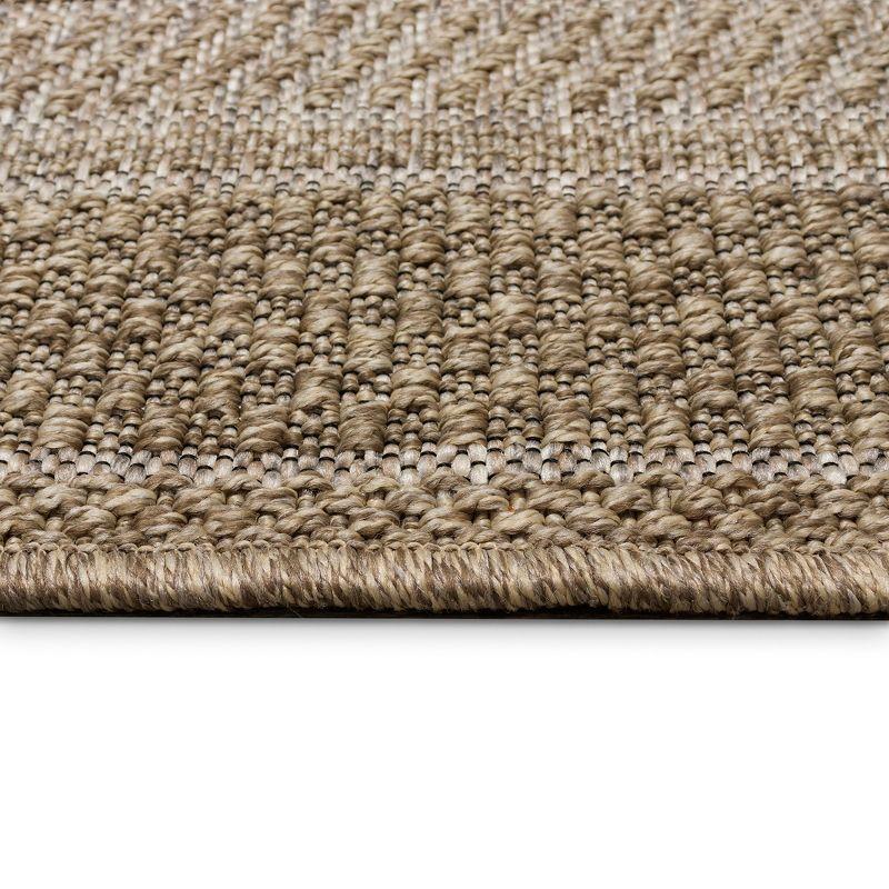 Ivory Orly Border Flatwoven Synthetic Indoor/Outdoor Rug 5'3" x 7'3"