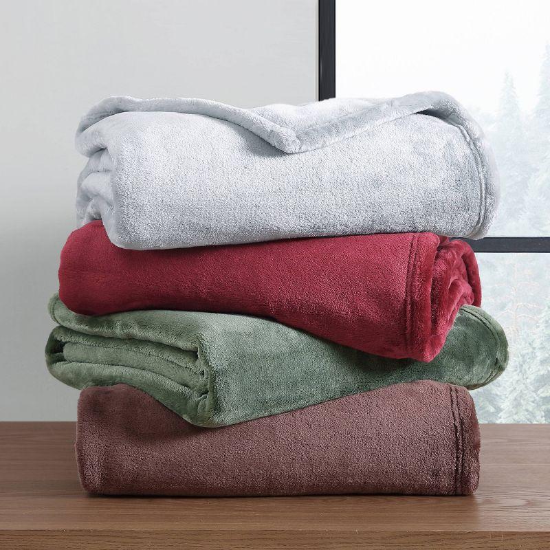 Eddie Bauer Eddie Bauer Ultra Lux Plush Solid Throw Blankets