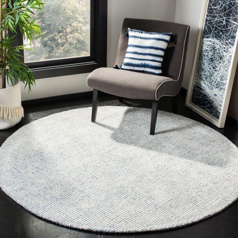 Transitional Blue Ivory Abstract Tufted Round Rug 6'